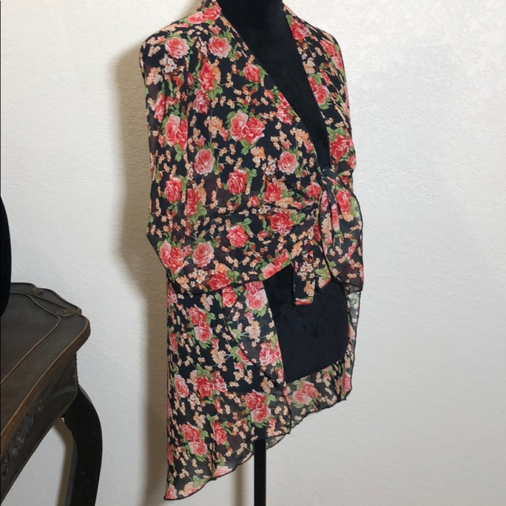 Prosperous Floral Kimono Sm/Med